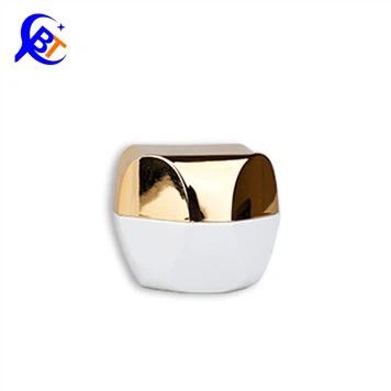 Glass Cosmetic Jars With Gold Lids