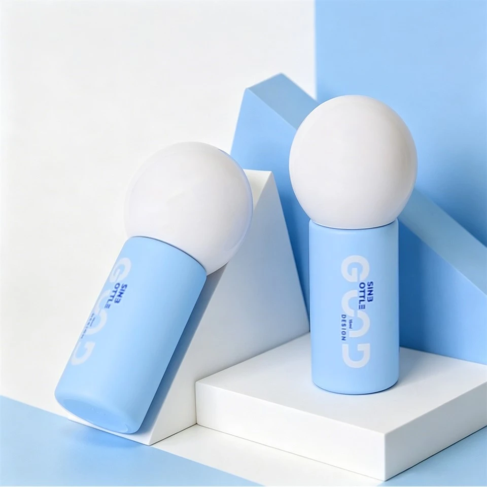Custom 15ml Light Blue Glass Lotion Bottle With White Sphere Cap Cosmetic Packaging