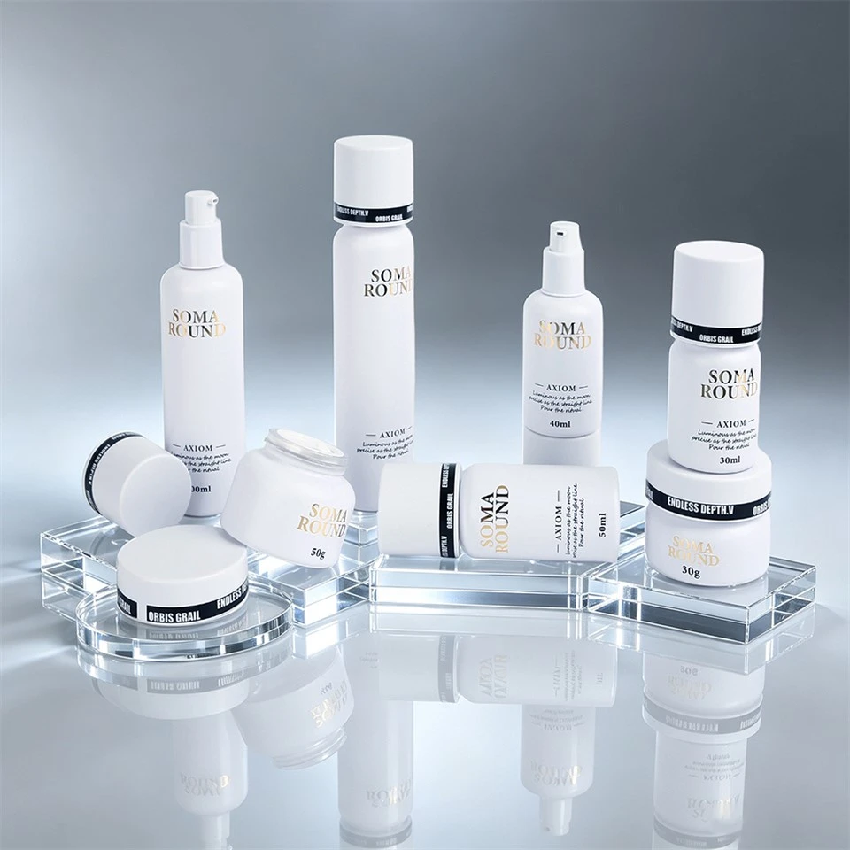 Custom Gold Stamping Matte White Cosmetic Packaging Set Luxury Serum Bottle And Cream Jar