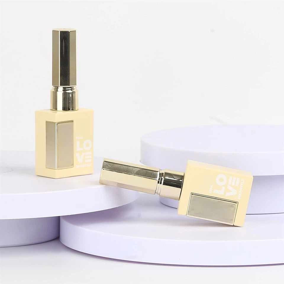 Luxury 12ml Square Glass Nail Polish Bottle Empty Frosted Yellow Nail Varnish Containers With Gold Cap Custom Cosmetic Packaging high quality