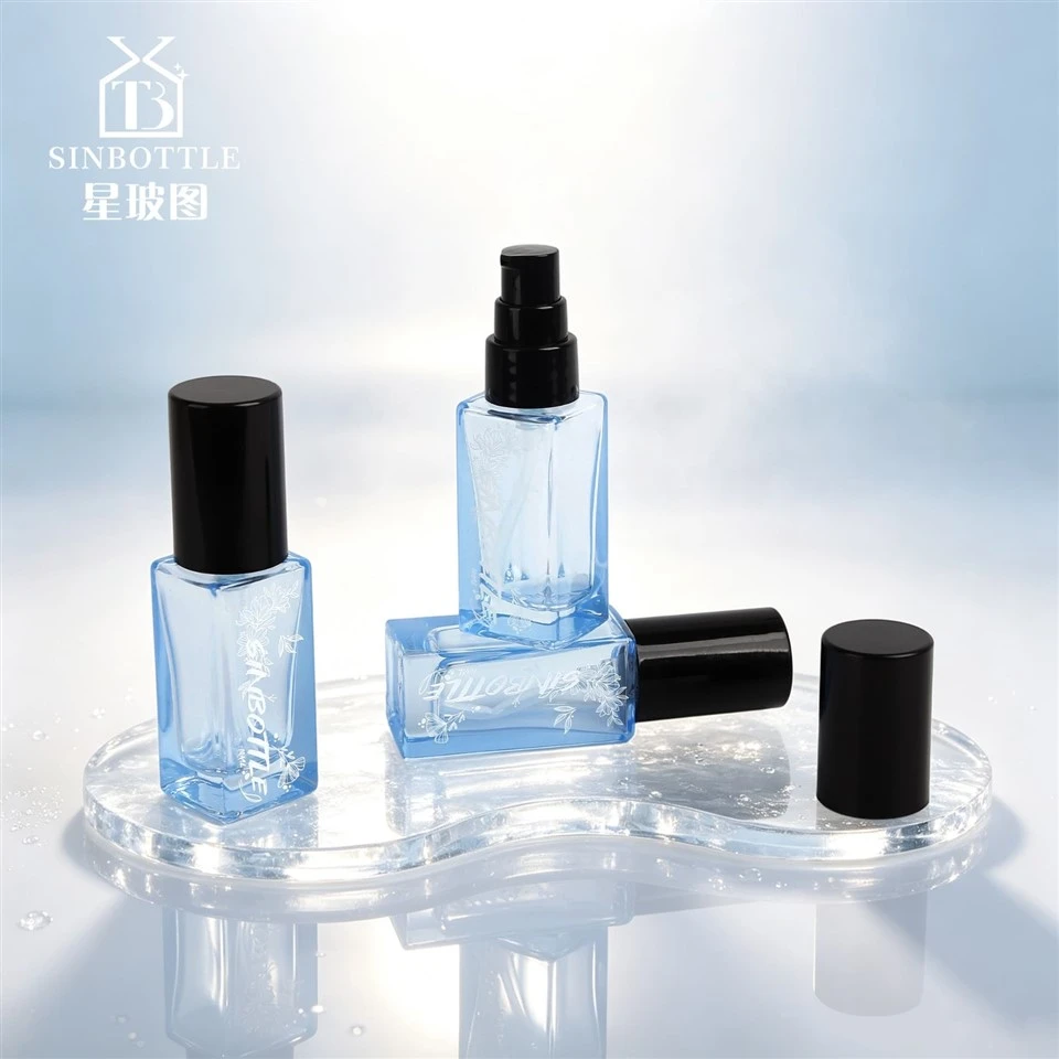 Transparent Light Blue Cylinder Square Glass Spray Bottle Black Cap Travel Toner Perfume Cosmetic Packaging Custom Brand best