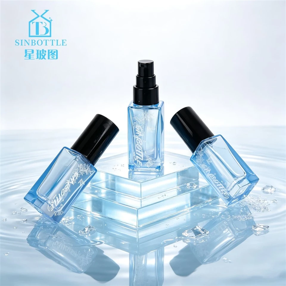 Transparent Light Blue Cylinder Square Glass Spray Bottle Black Cap Travel Toner Perfume Cosmetic Packaging Custom Brand suppliers